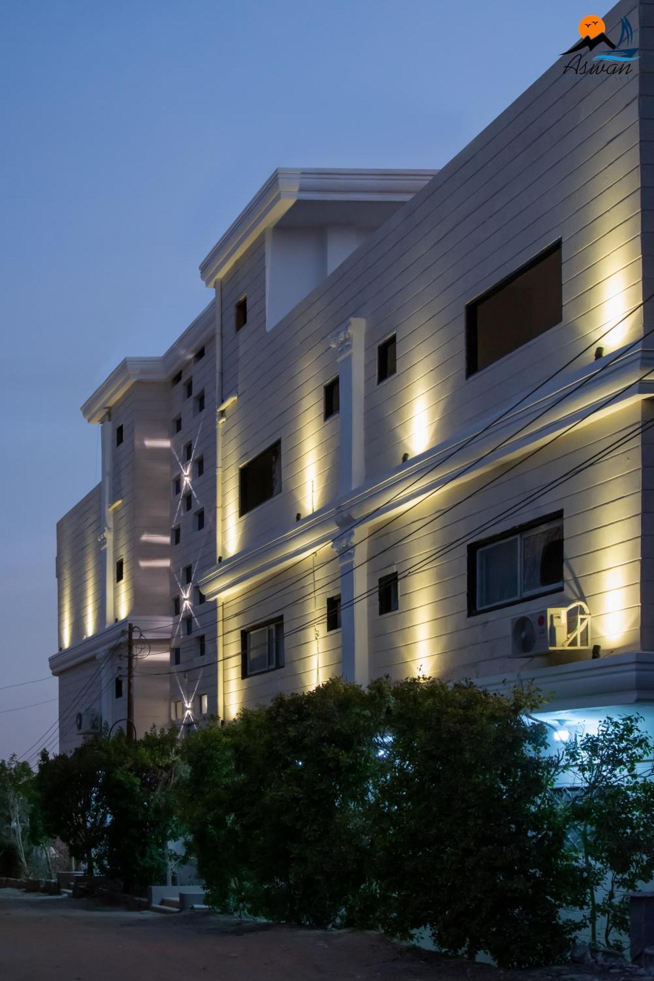 Aswan Nile Palace Exterior foto